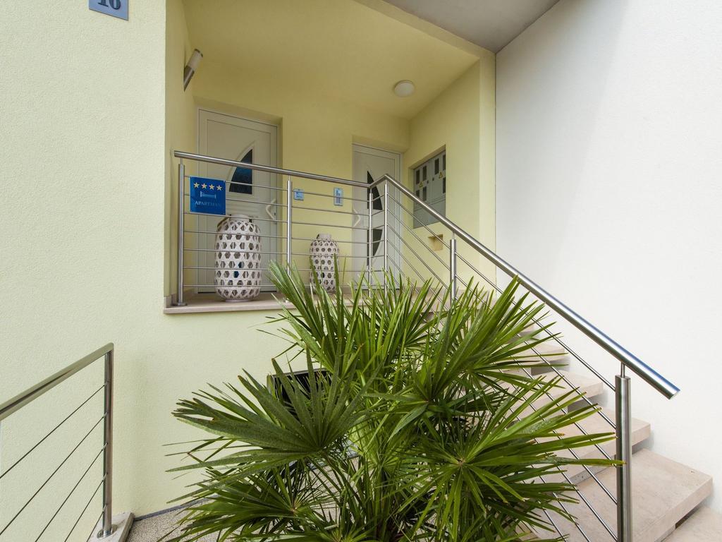 Apartments Anamar Rovinj Exterior photo