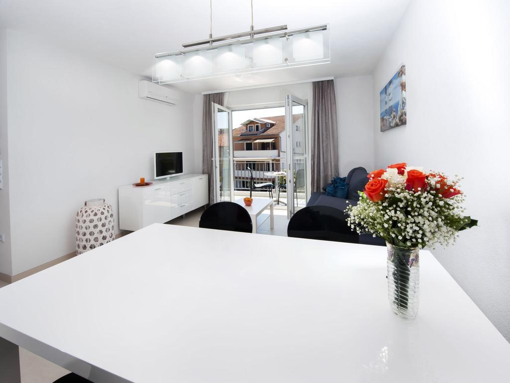 Apartments Anamar Rovinj Exterior photo